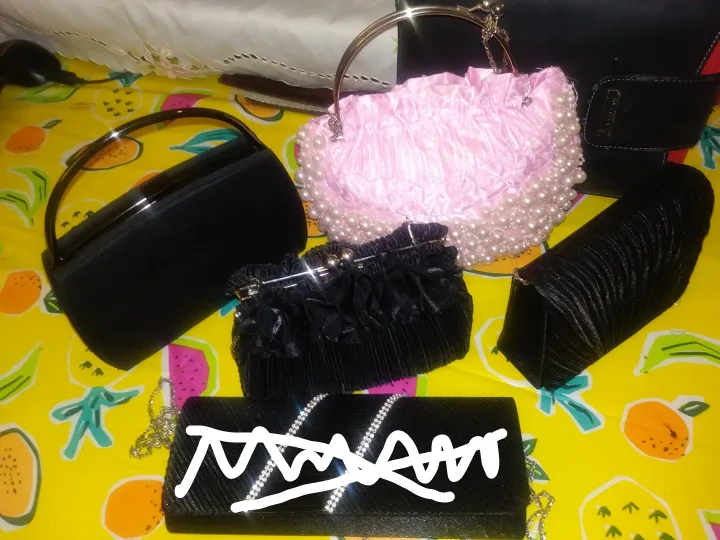 Hand bags | Phone bag thumbnail