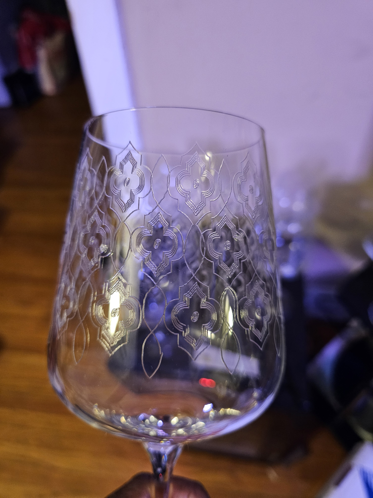 Set of 4 Etched Wine Glasses - photo 4
