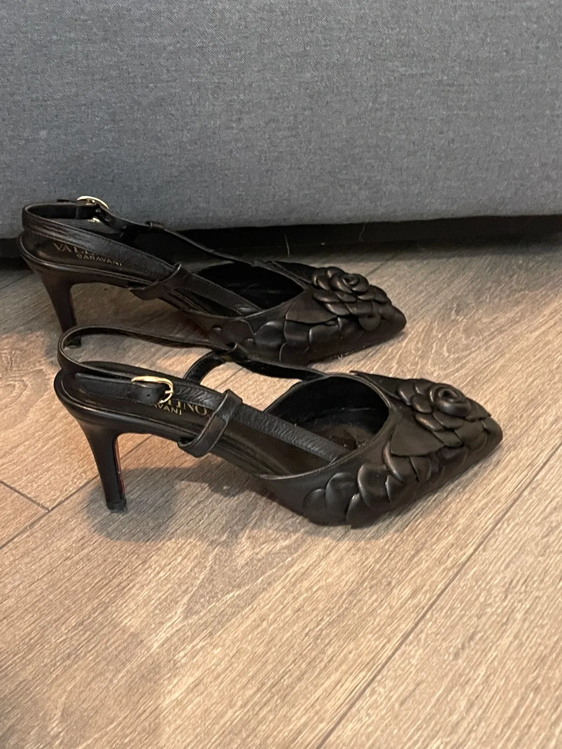 Valentino Garavani Black Leather Slingback Heels image indicator(4)