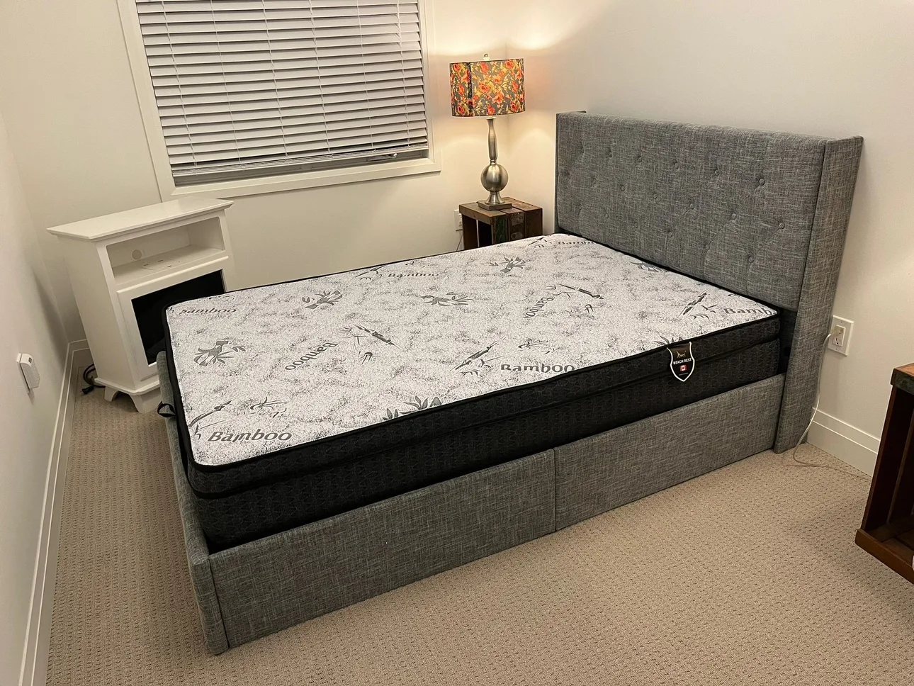 Queen Size Upholstered Storage Bed Frame image indicator(3)