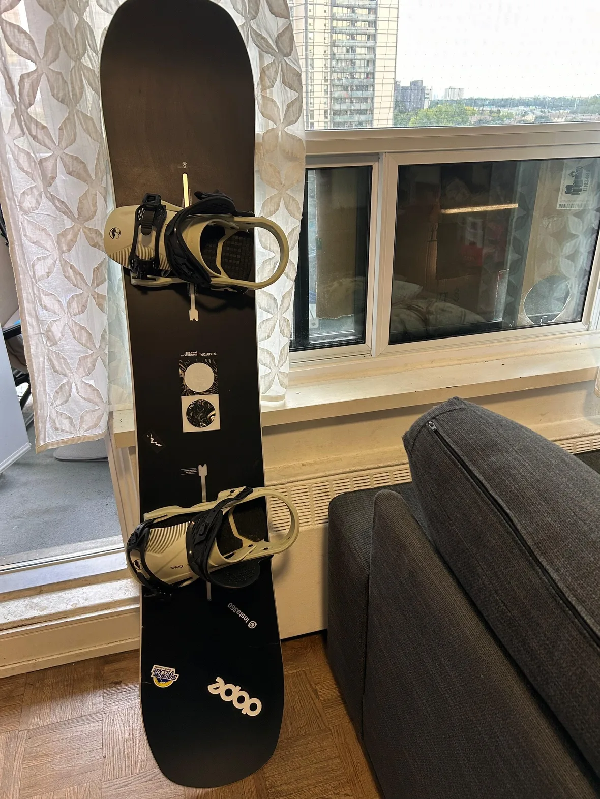2024 Men’s Burton Snowboard - 155 - instigator purepop camber🥕 thumbnail