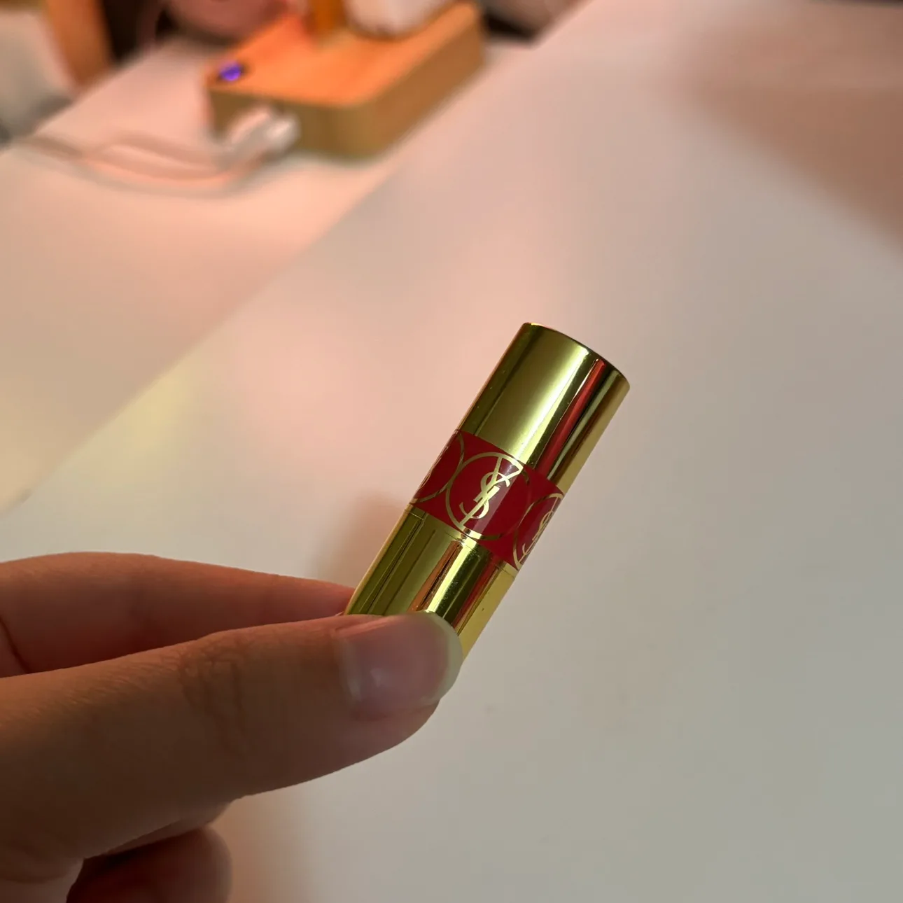 BEAUTY BUNDLE + Free Rare Beauty Sample image indicator(4)