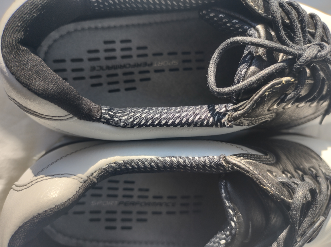 Nike Golf Shoes - photo 4