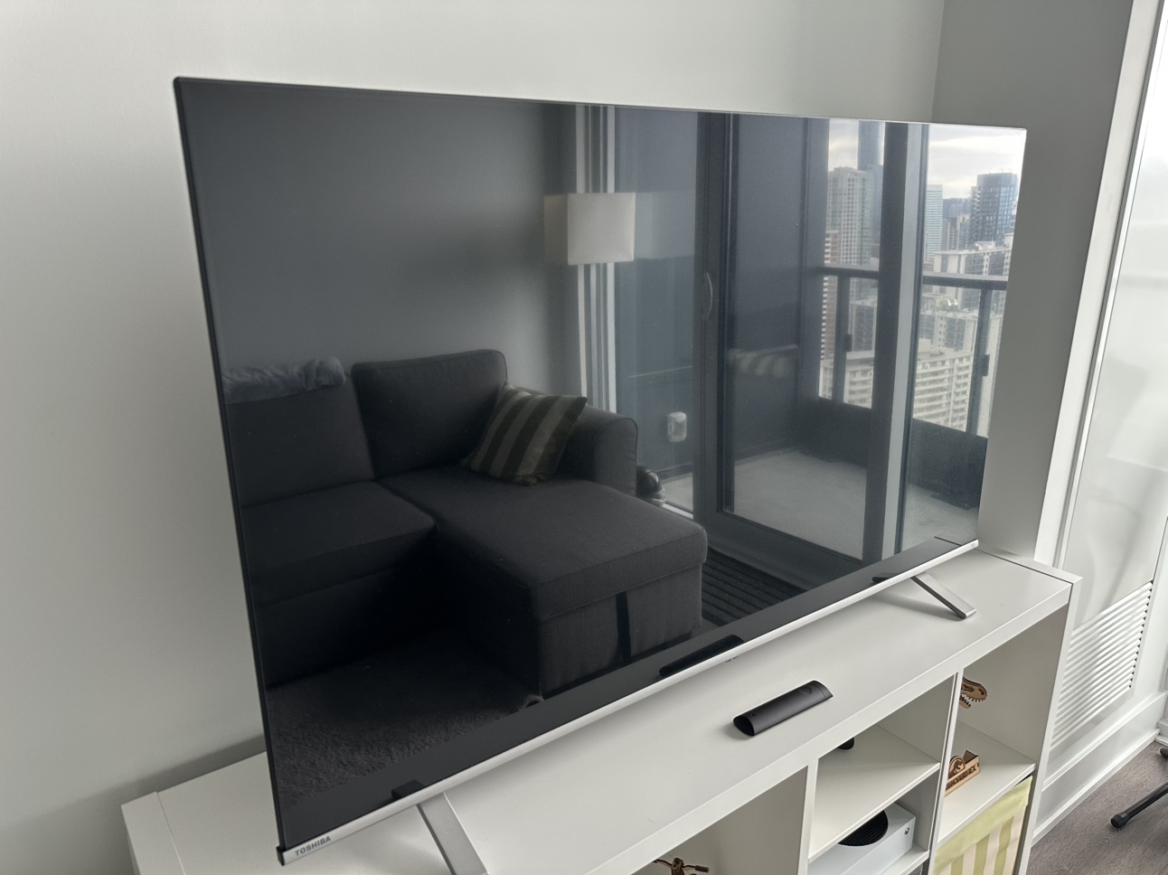 Toshiba 55" 4K UHD Fire TV (Smart TV) - photo 4