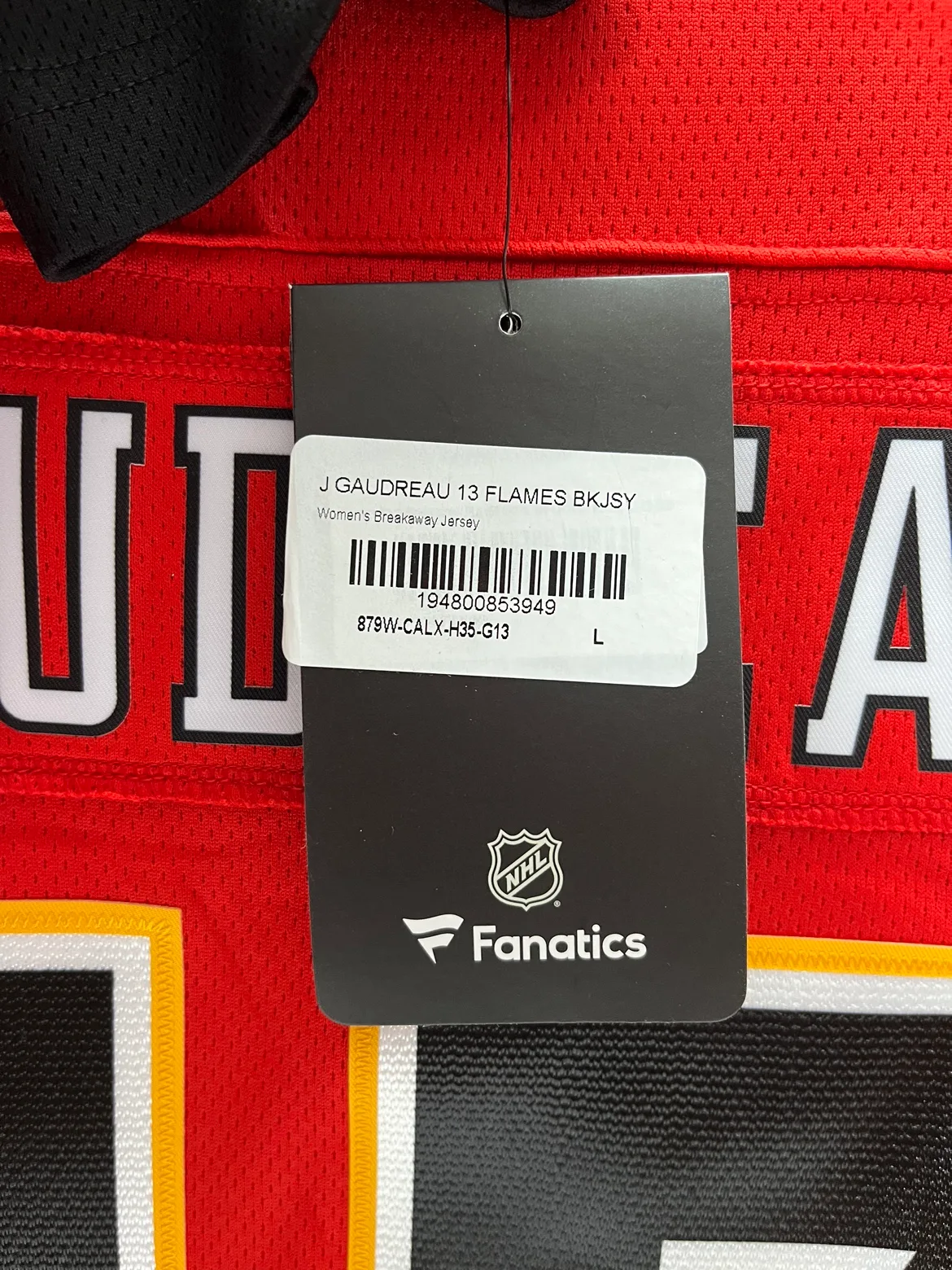 Calgary Flames Gaudreau Hockey Jersey Large Women image indicator(6)