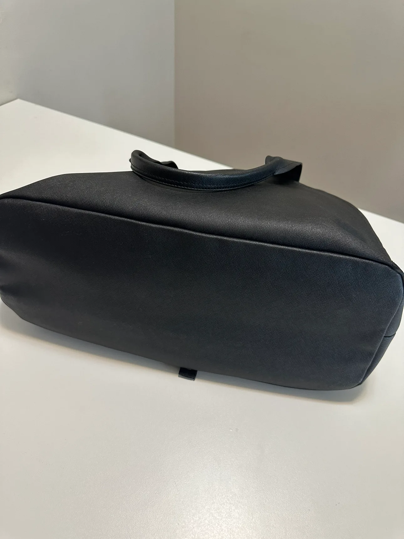 Lululemon  Bag image indicator(4)