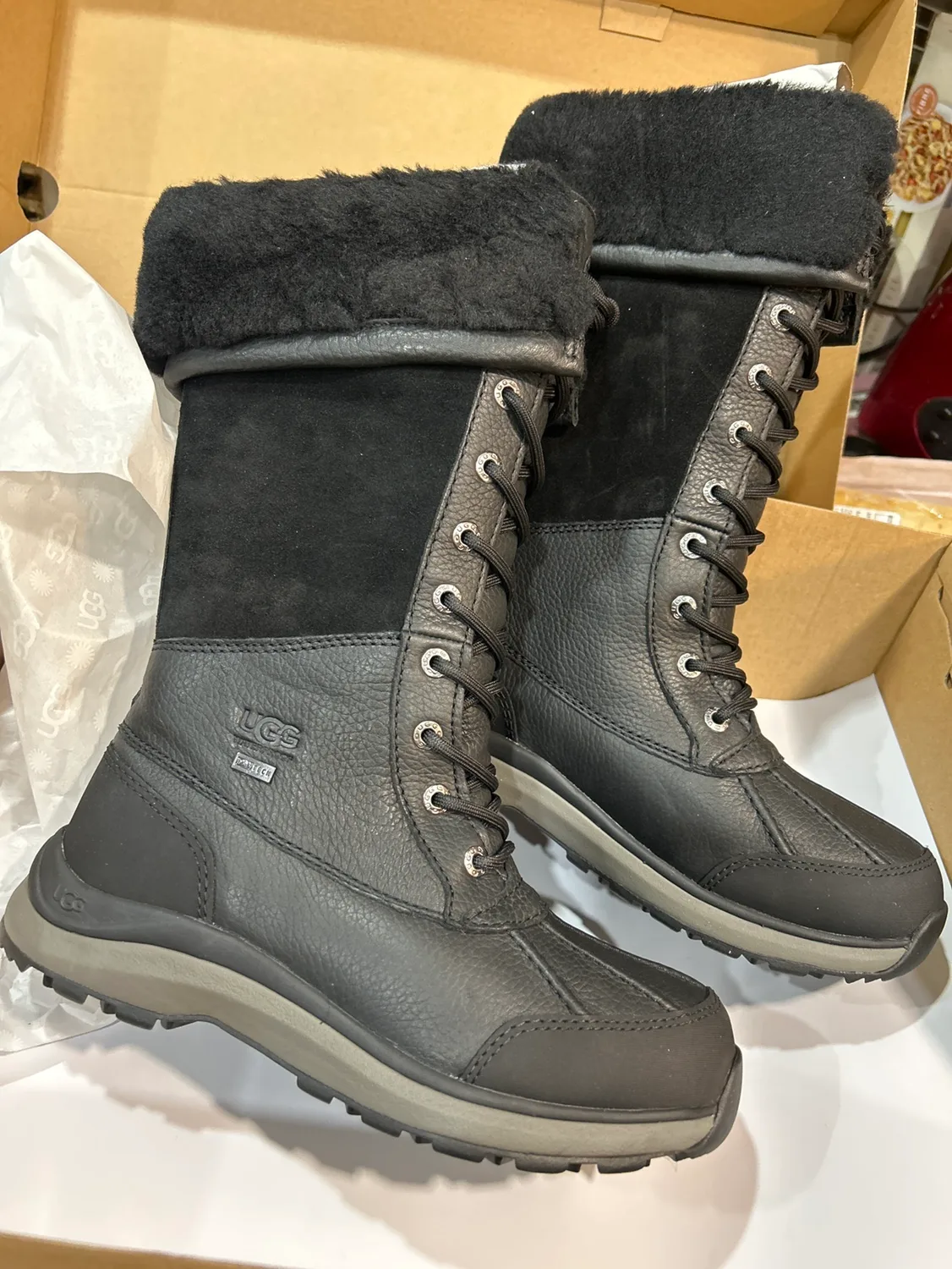 UGG Women's Black Boots thumbnail
