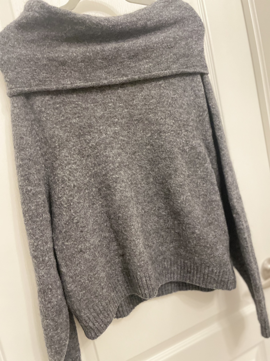 H&M Grey Off Shoulder/Cowl Neck Sweater - photo 3