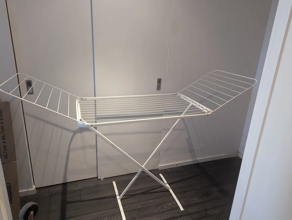 IKEA MULIG Clothes Drying Rack thumbnail