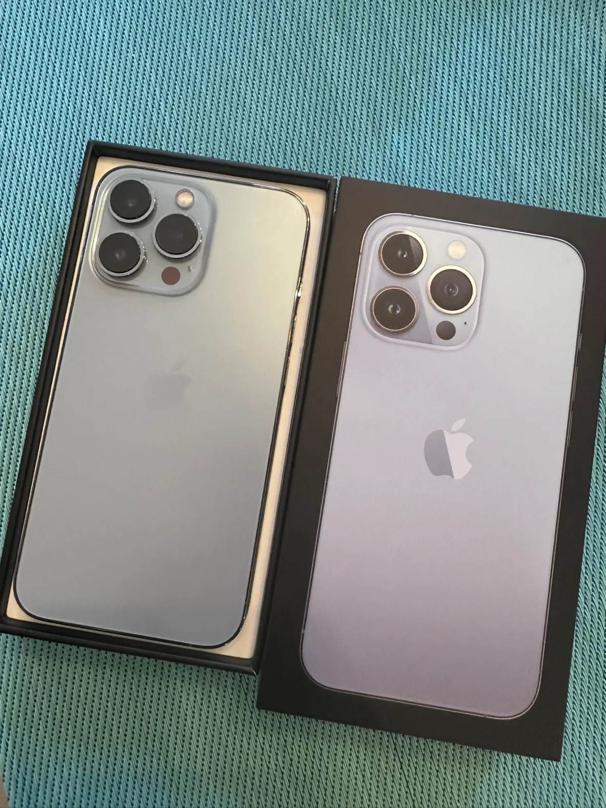 Unlocked iPhone 13 Pro 256GB thumbnail