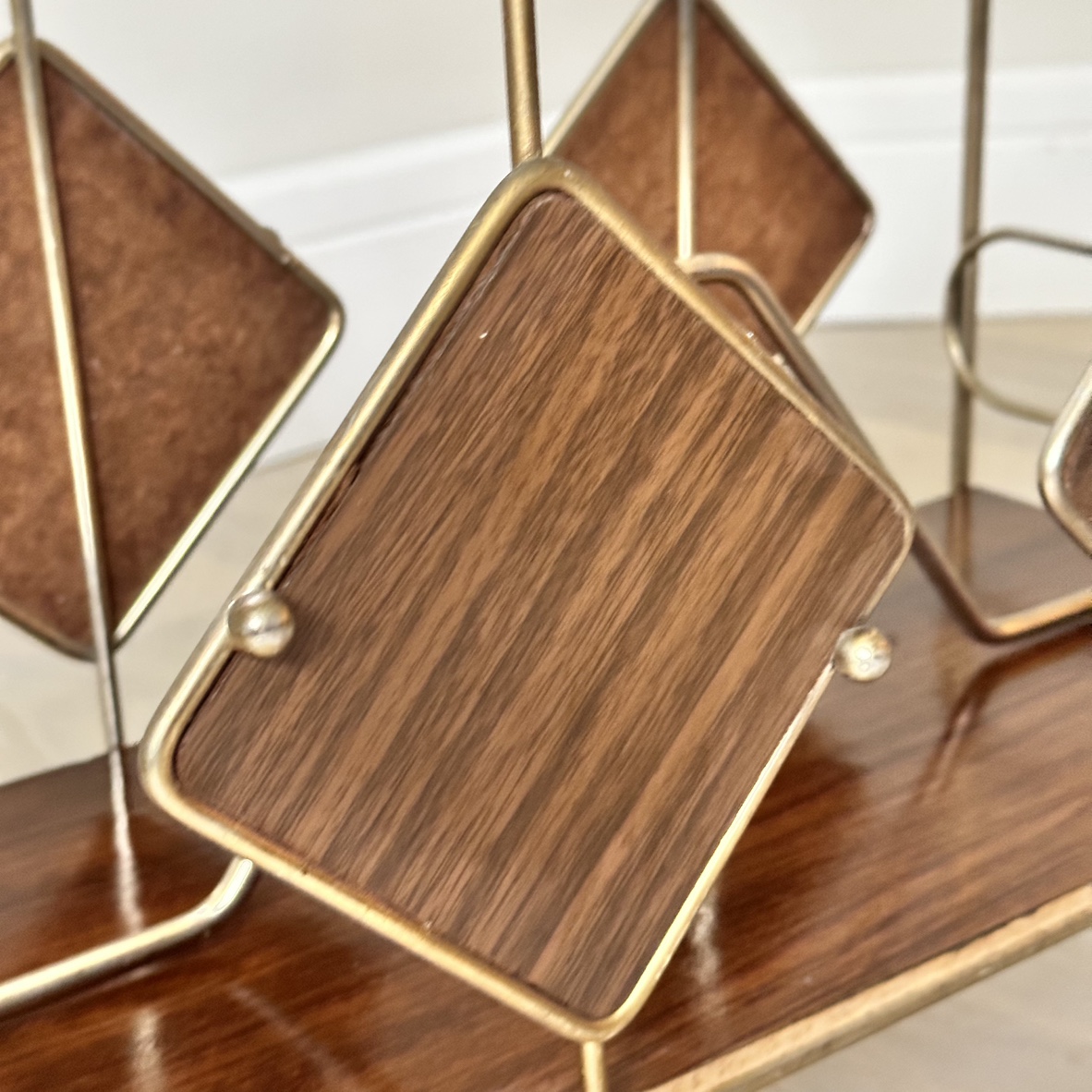 Mid-Century Modern Magazine Rack - photo 3