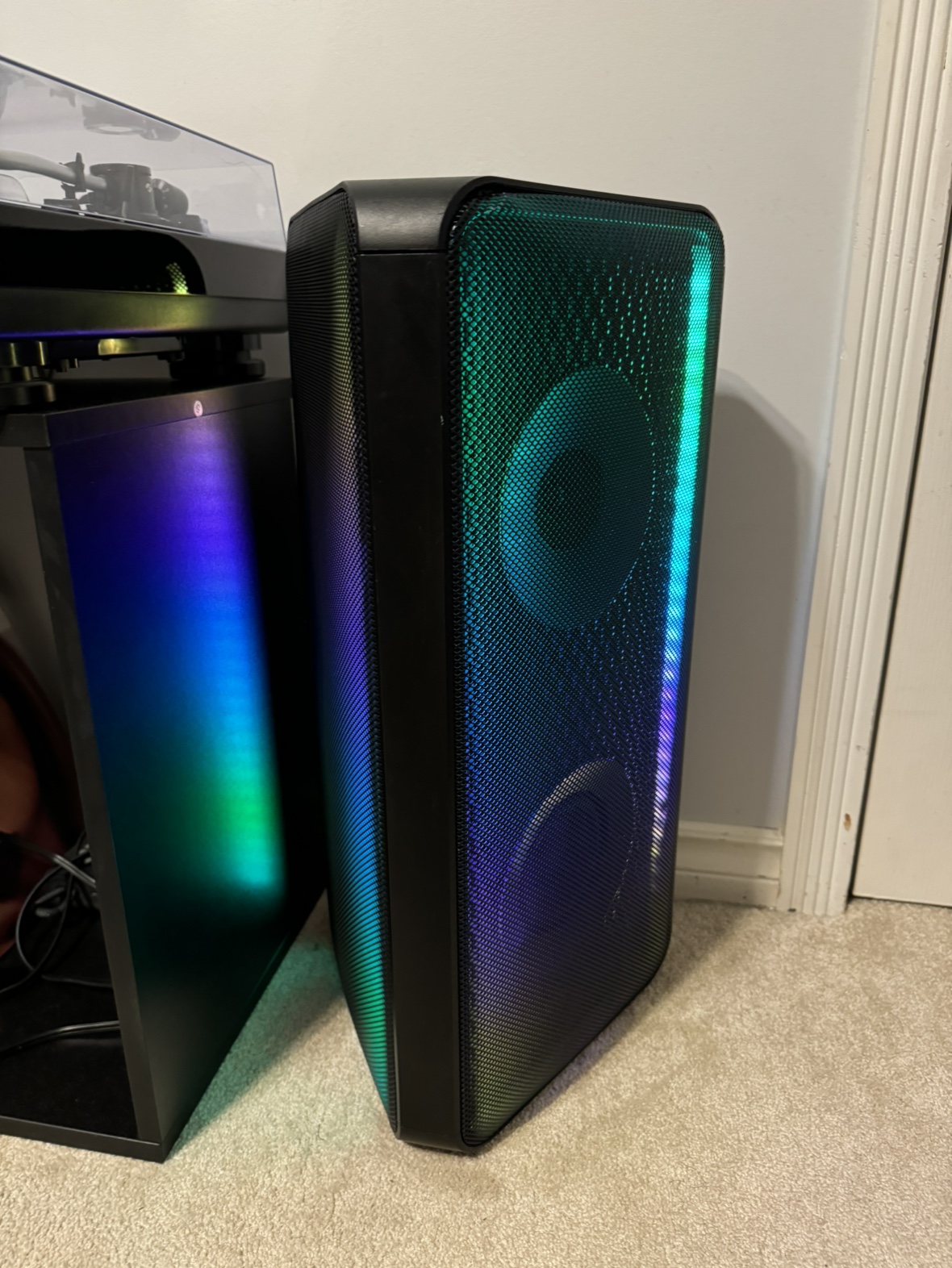 Samsung Tower Bluetooth Speaker