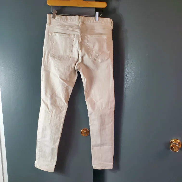 Old Navy Distressed Skinny Jeans image indicator(2)