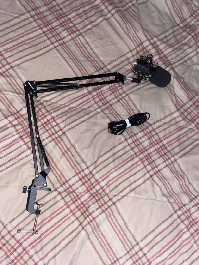 Studio/streamer mic for sale thumbnail