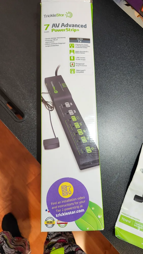 TrickleStar 7 AV Advanced PowerStrip+ image indicator(2)