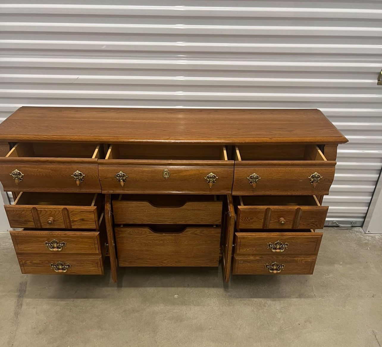 Wooden Dresser - photo 2