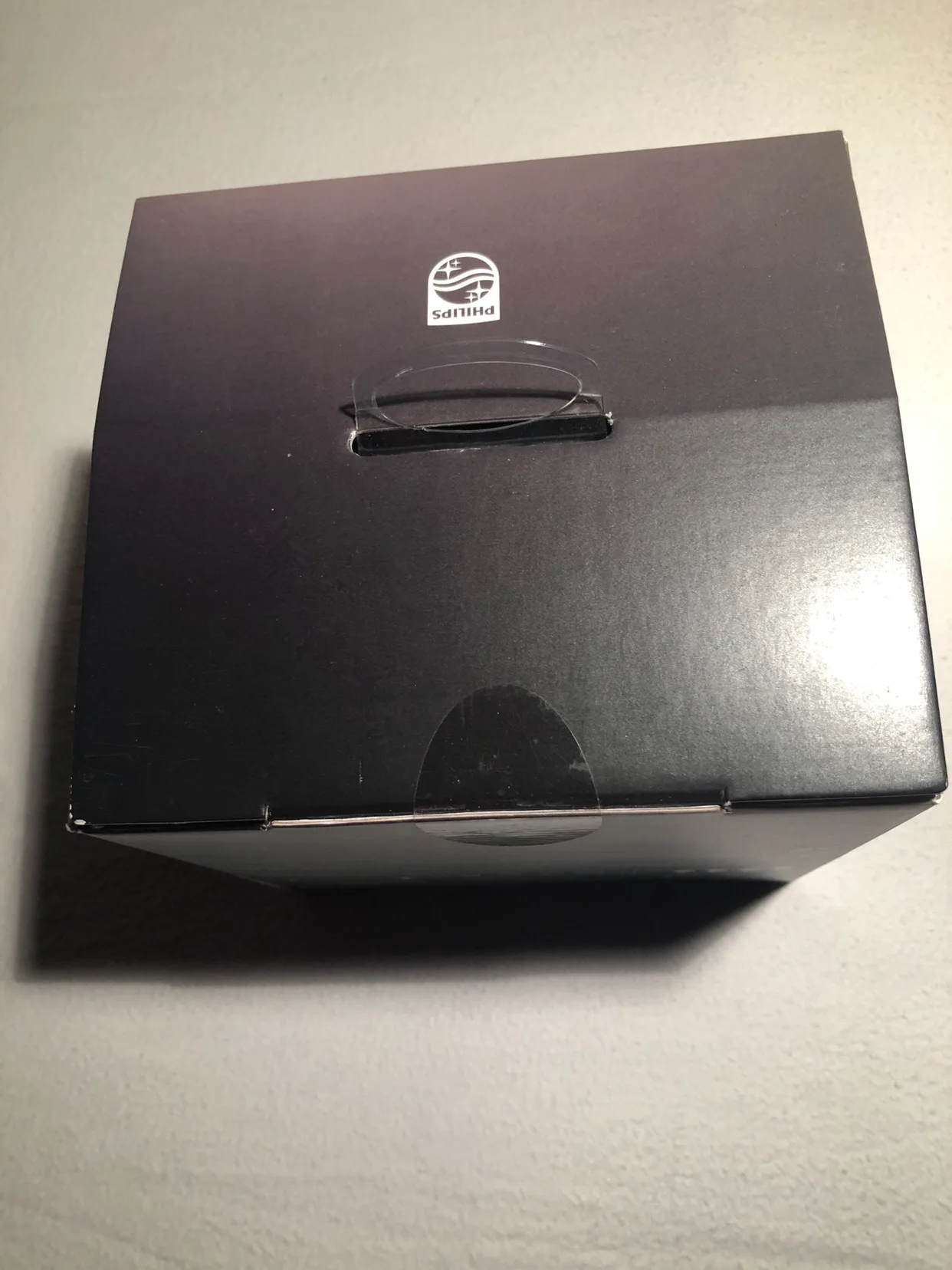 Philips Hue White A19 Light Bulbs 4pak image indicator(4)