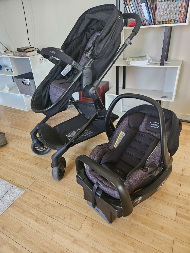 Evenflo Pivot Travel System - photo 3