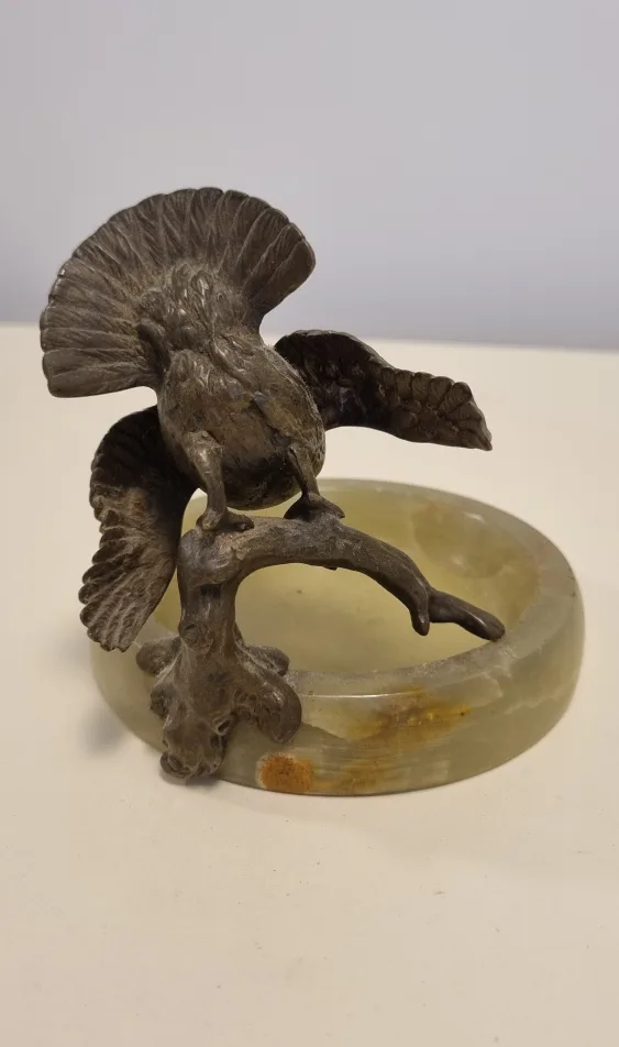 Antique Vintage Bronze Eagle On Green Onyx Ashtray image indicator(3)