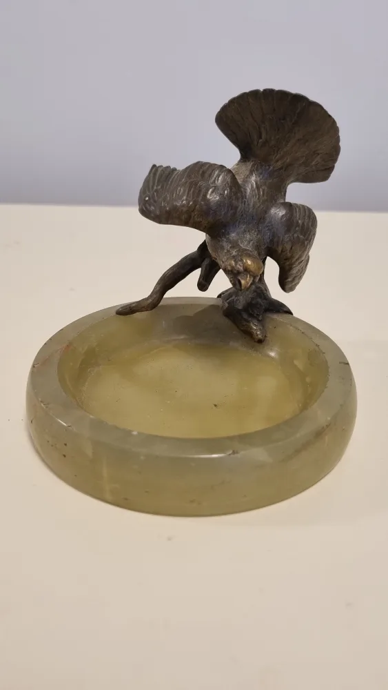 Antique Vintage Bronze Eagle On Green Onyx Ashtray image indicator(5)
