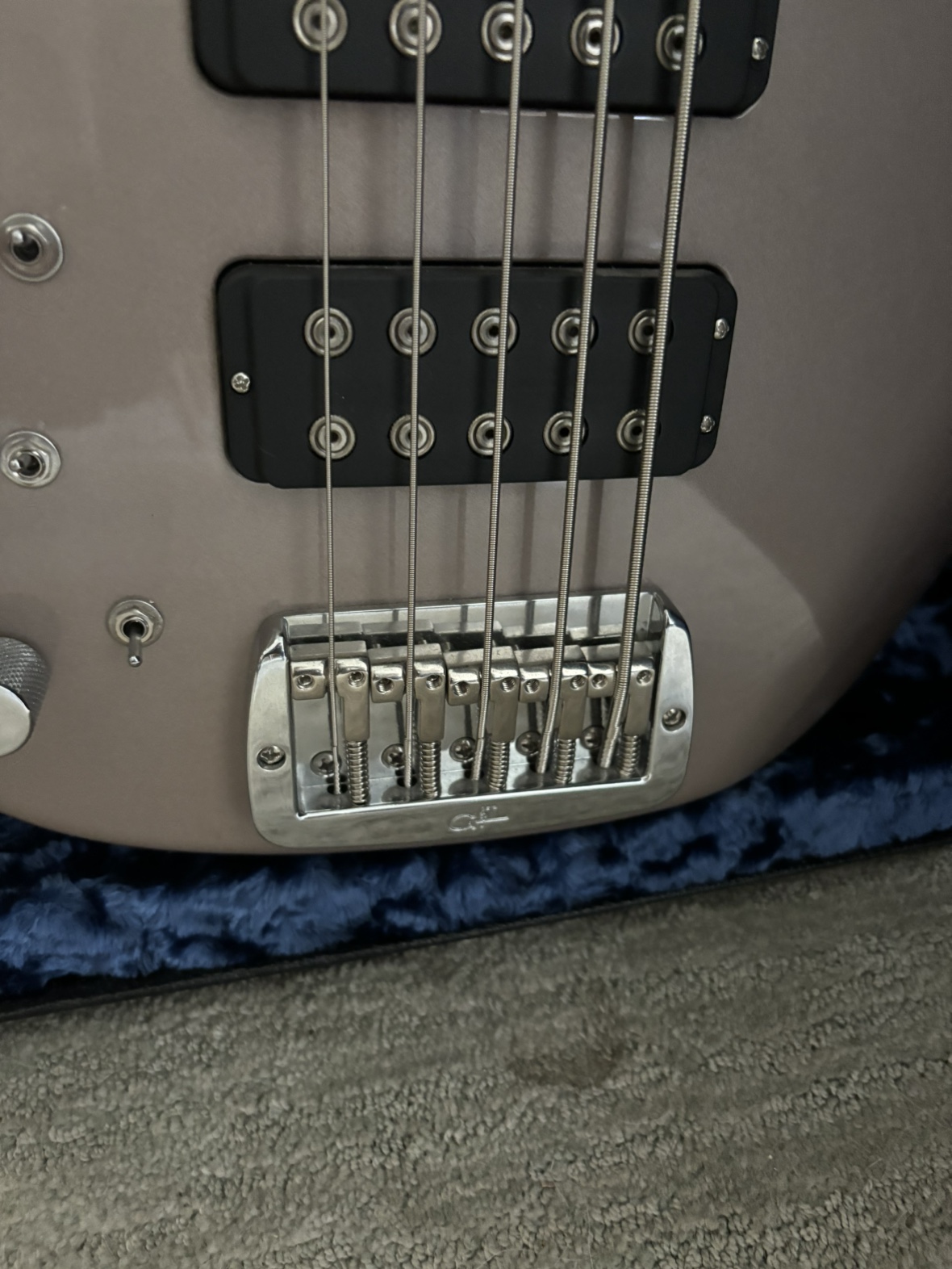 G&L L-2500 Lefty Bass - photo 3