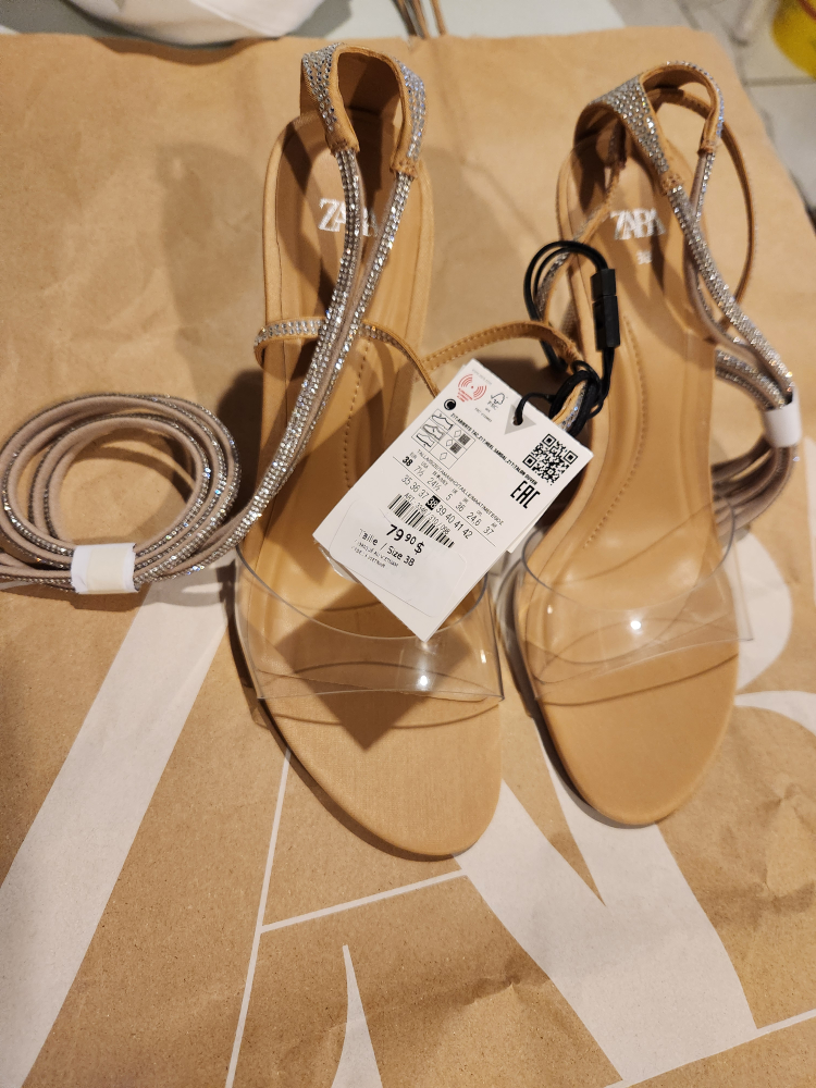 Zara Sparkly Vinyl Sandals Size 38 (7.5) - photo 2