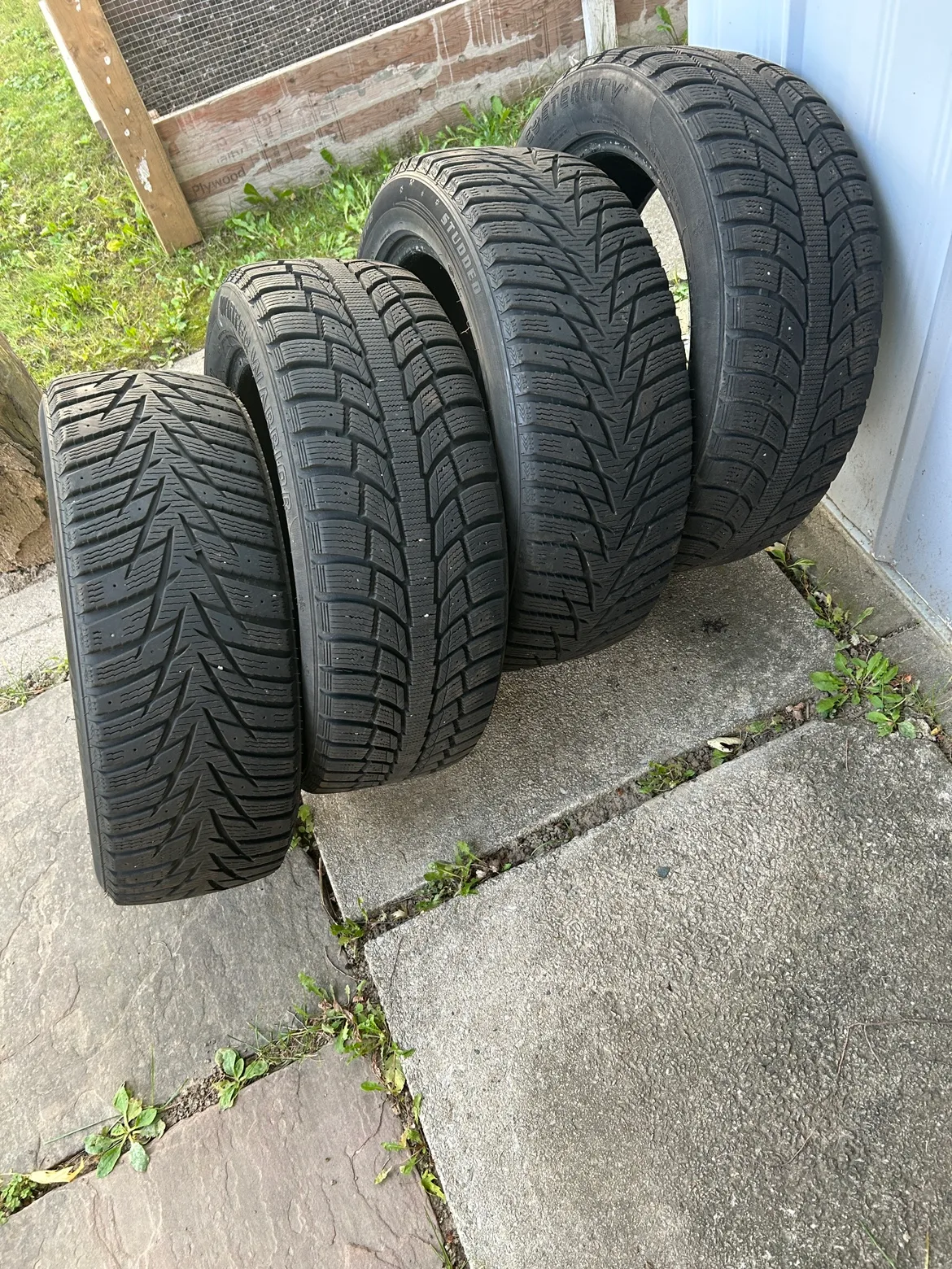 Winter tires 205/55/16 image indicator(5)