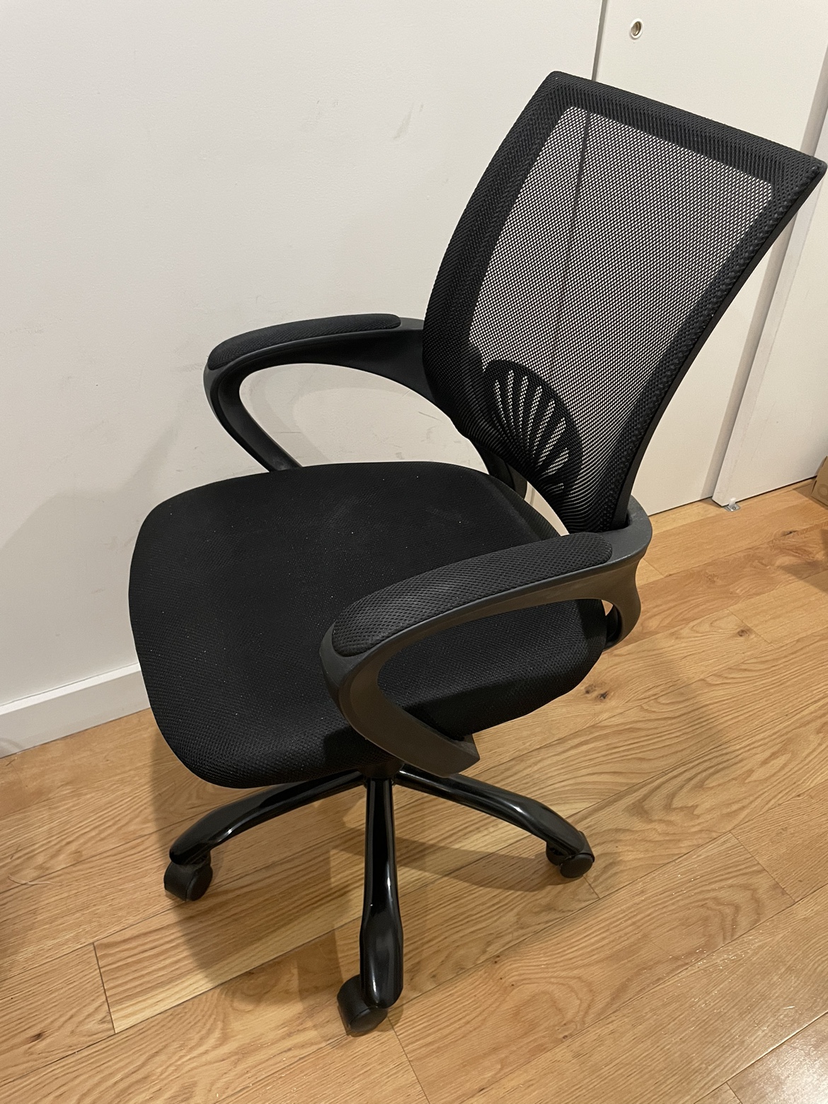 Black Mesh Office Chair