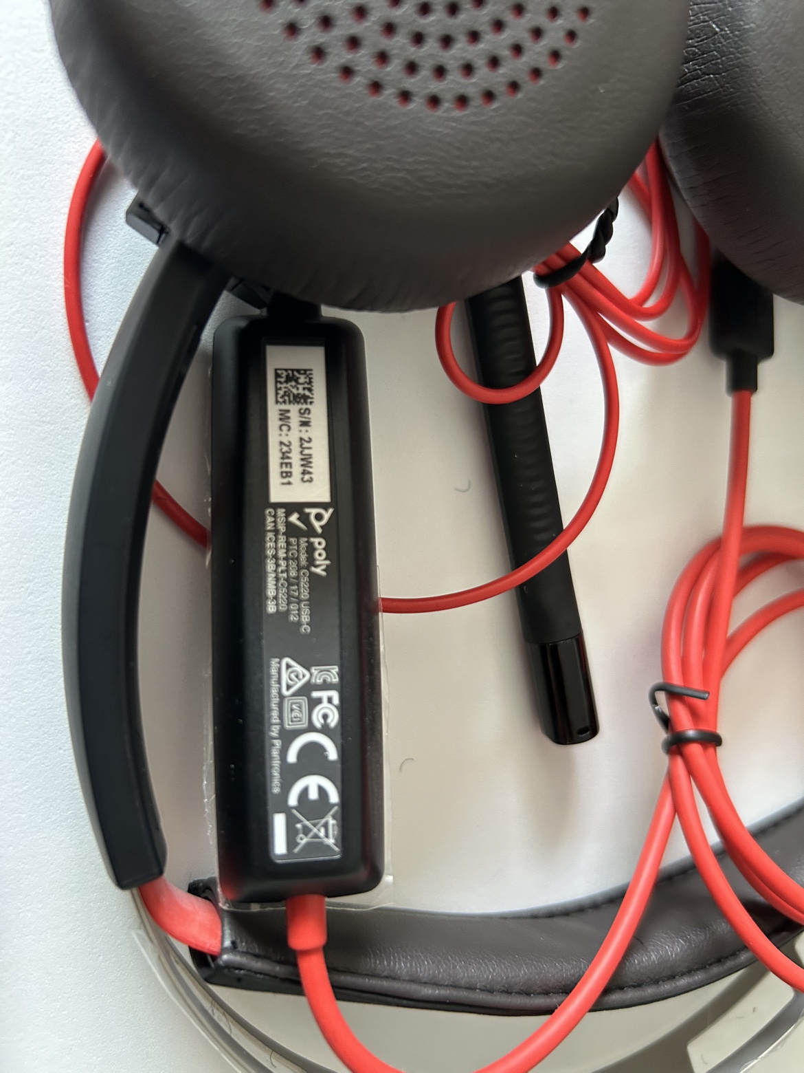 Poly Blackwire 5220 wired headset - photo 4