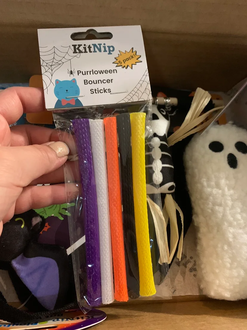 ‼️MUST-GO‼️ declutter - KitNipBox Halloween Cat Box image indicator(7)