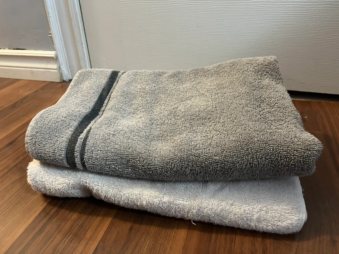 Towels & Adults Clothes thumbnail