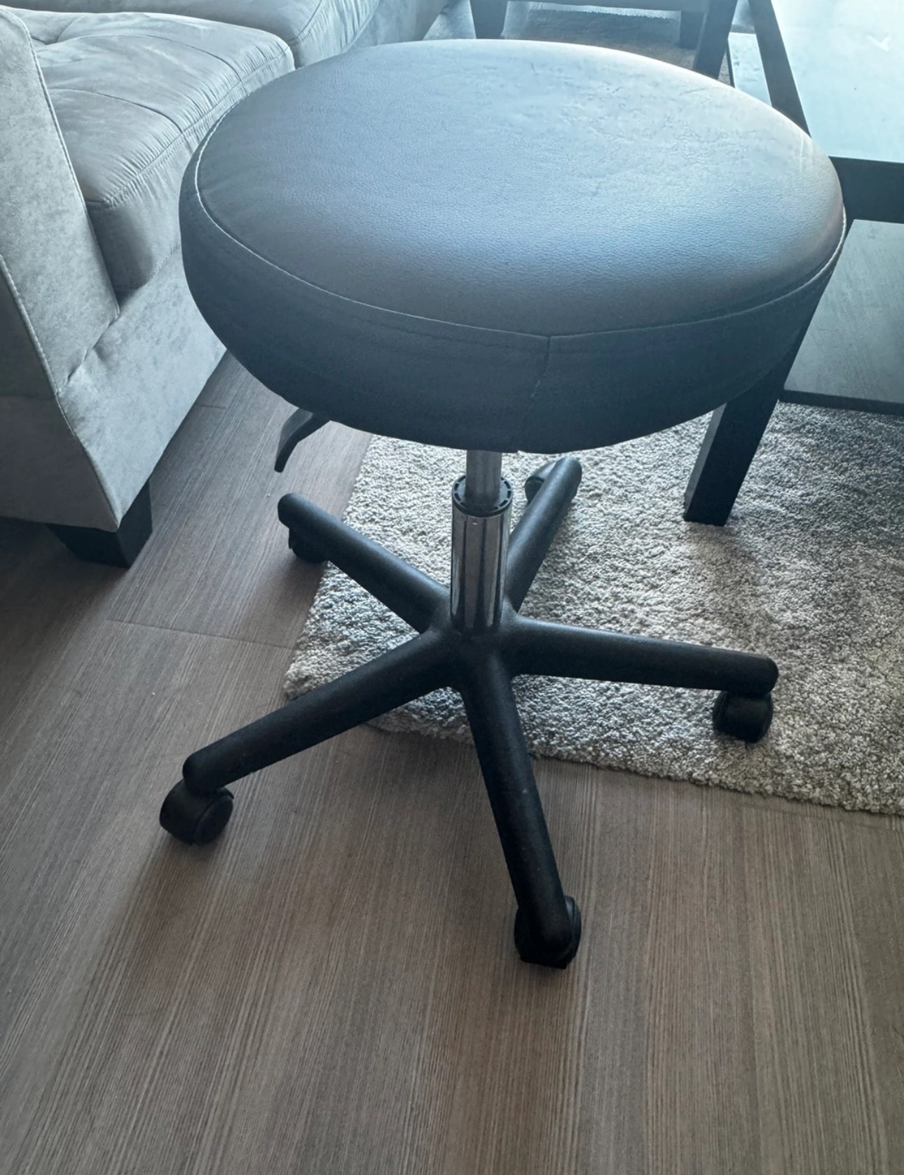 Black Rolling Stool - photo 2