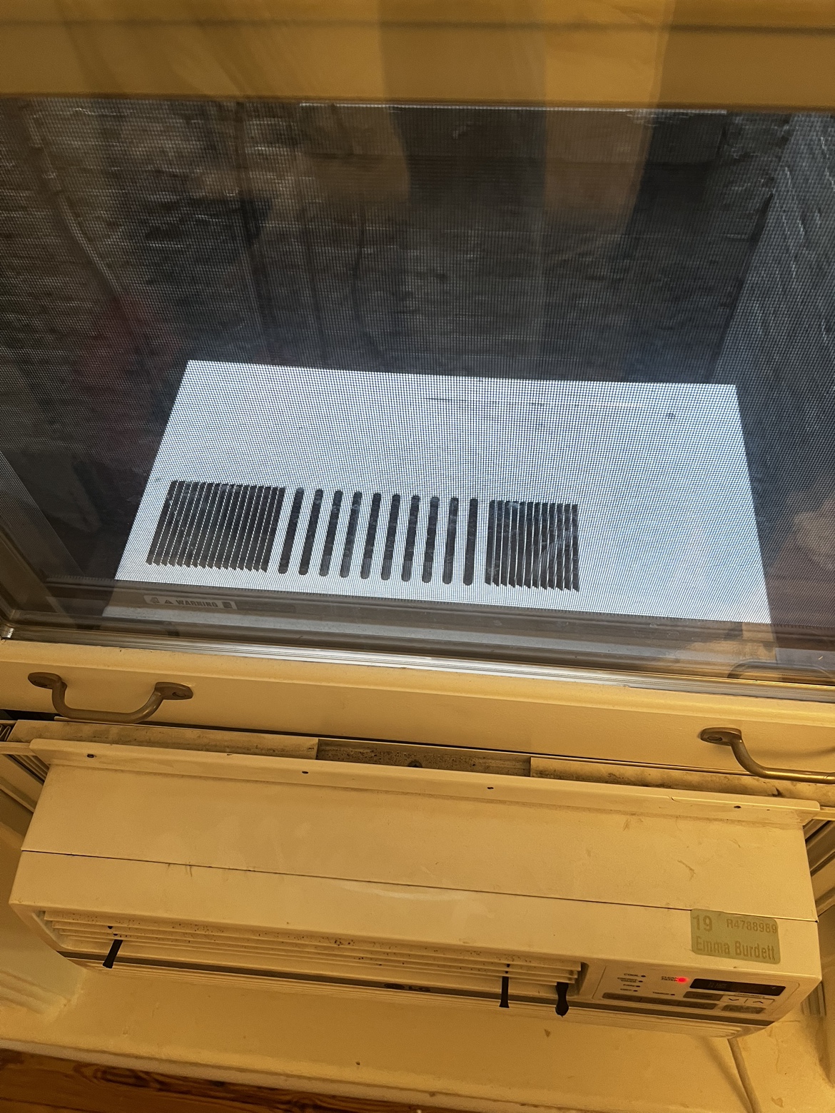 LG Window AC Unit - photo 3