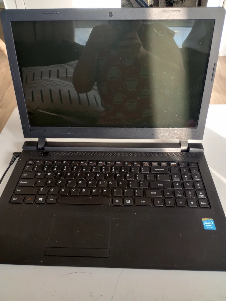 Lenovo Laptop thumbnail