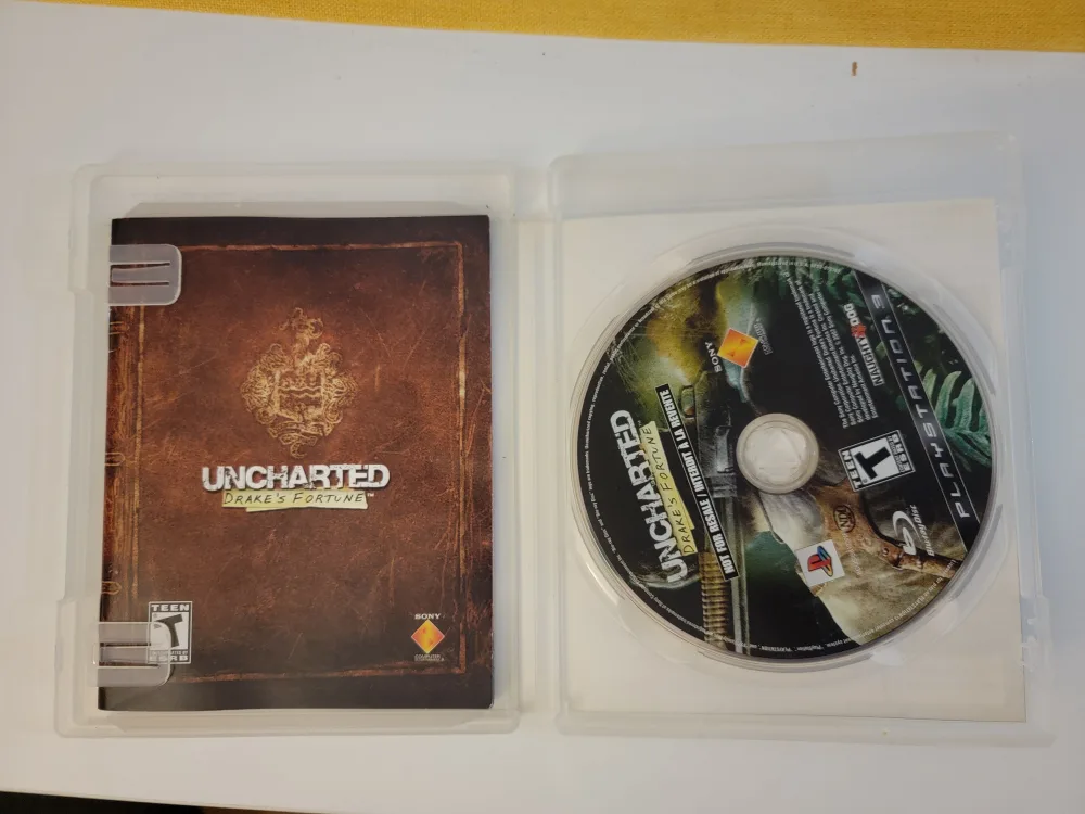 Uncharted Collection (1 and 2) image indicator(4)