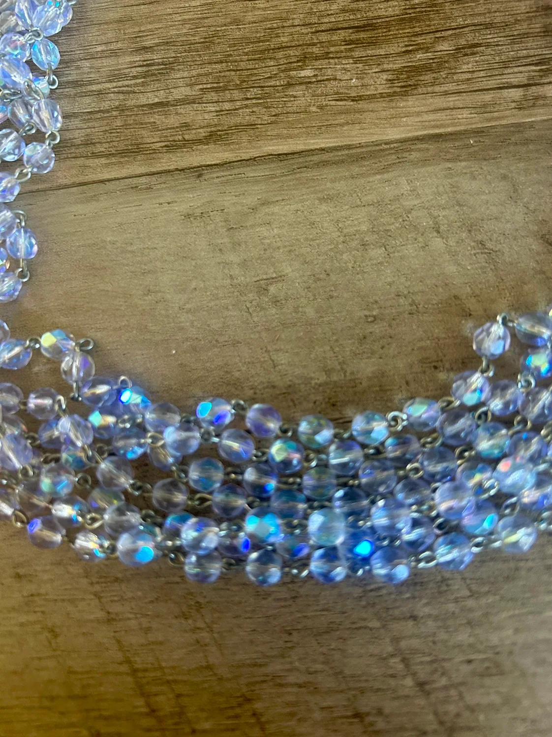 Iridescent Bead Necklace image indicator(4)