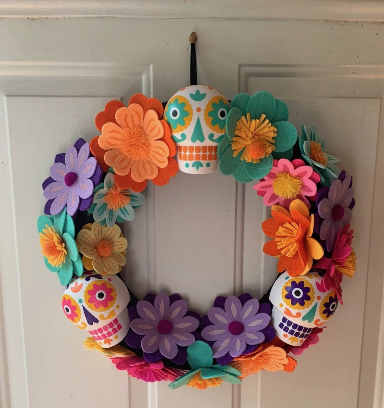 Day of the Dead Sugar Skull Wreath - photo 2