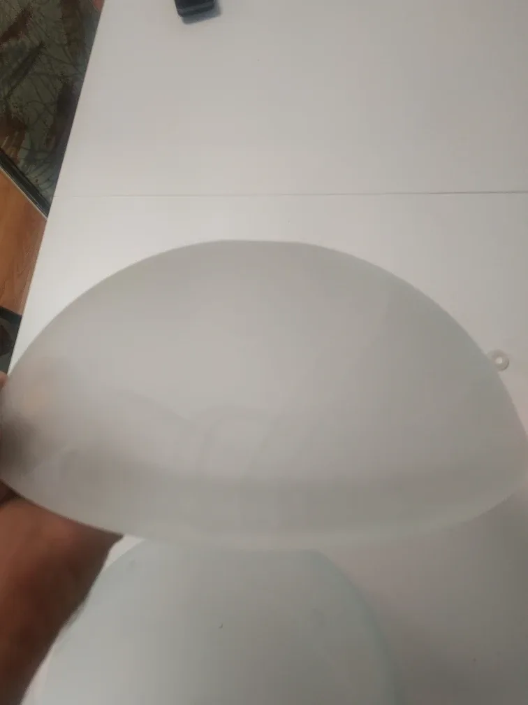 🥕 2 Replacement glass shades/bowls image indicator(4)