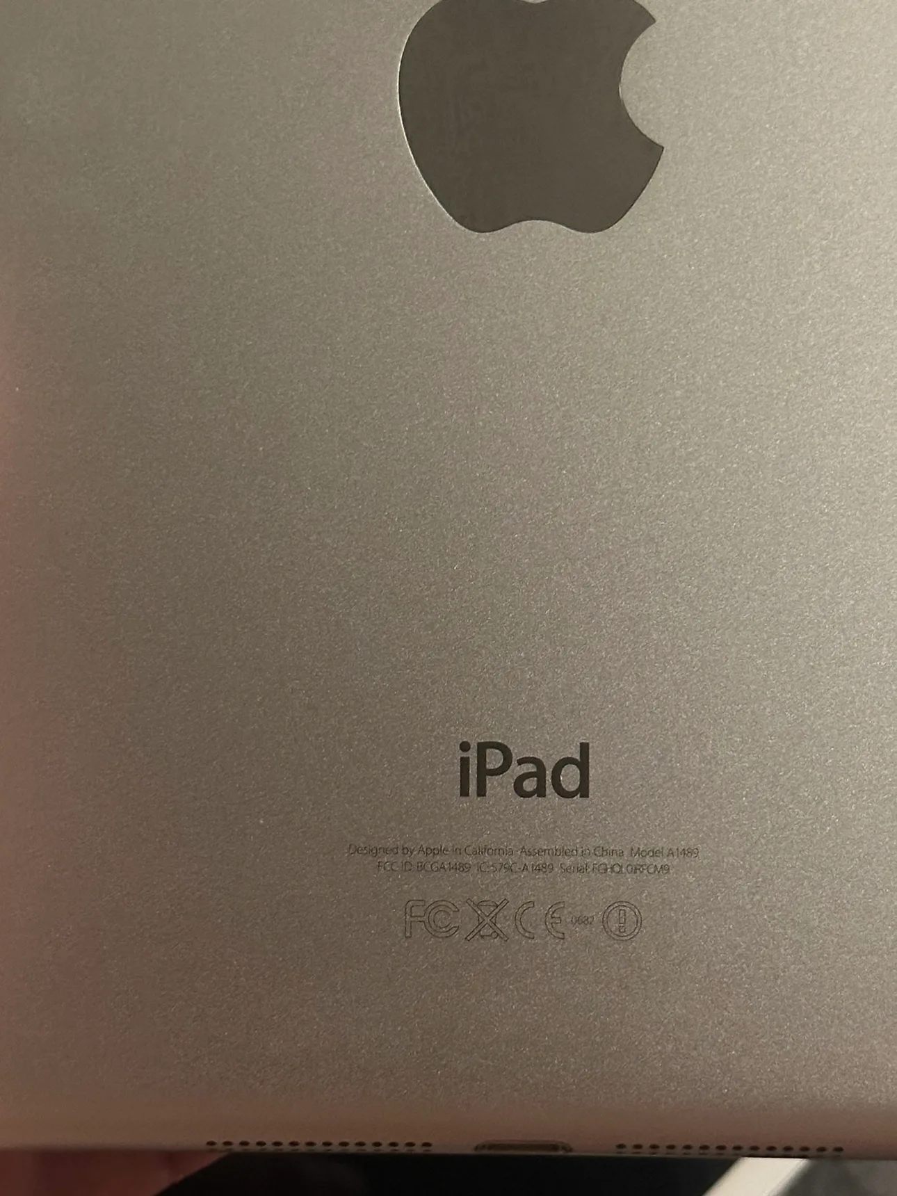 iPad Mini 2 A1489 for parts or repair image indicator(2)