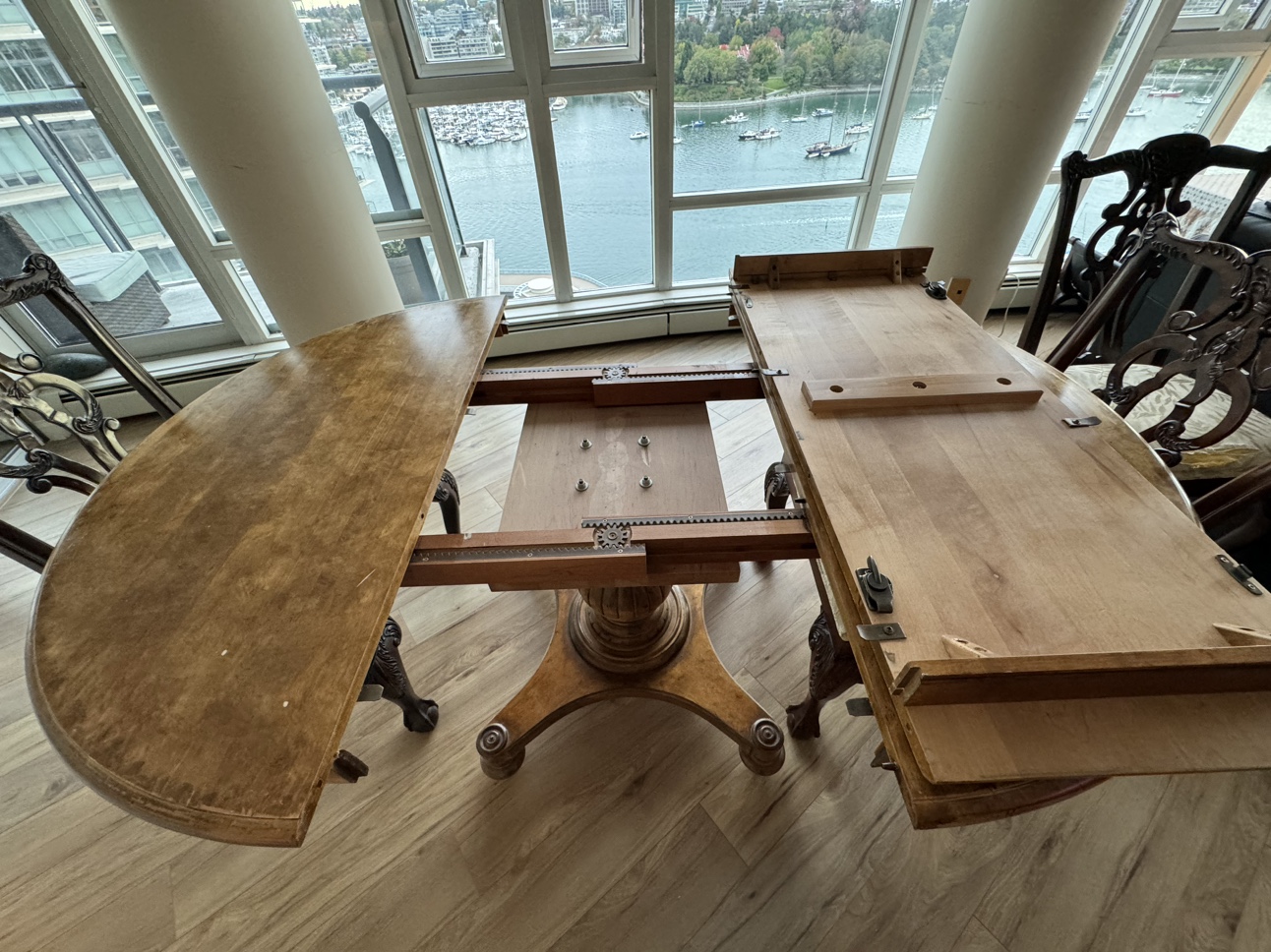 Extendable Table - photo 4