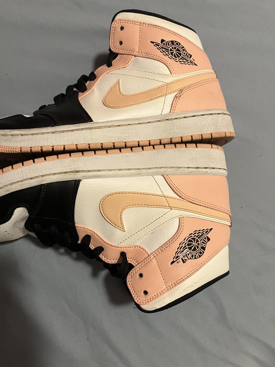 Air Jordan 1 Retro High OG "Shadow" - photo 3