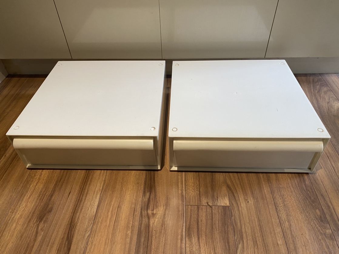 Pair of White Plastic Stackable Drawers - photo 3