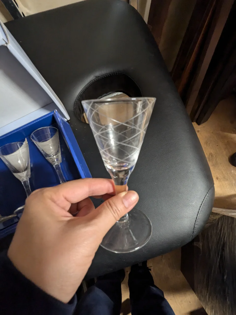 Set of 4 Cordial Glasses image indicator(3)