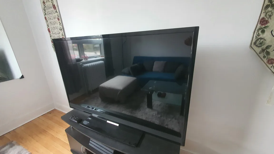55 inch vizio TV thumbnail