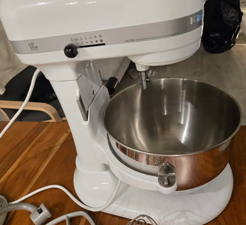 KitchenAid Professional 600 Stand Mixer thumbnail