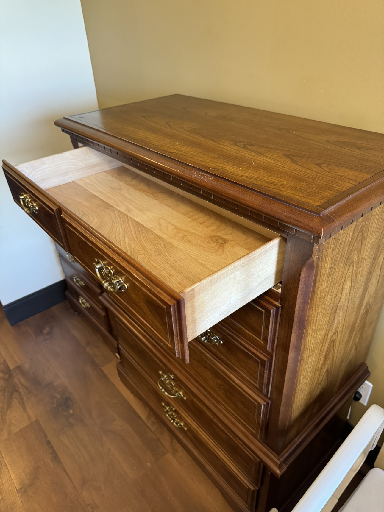 Six Drawer Dresser - photo 2