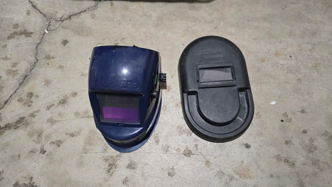 Welding Helmet - photo 3