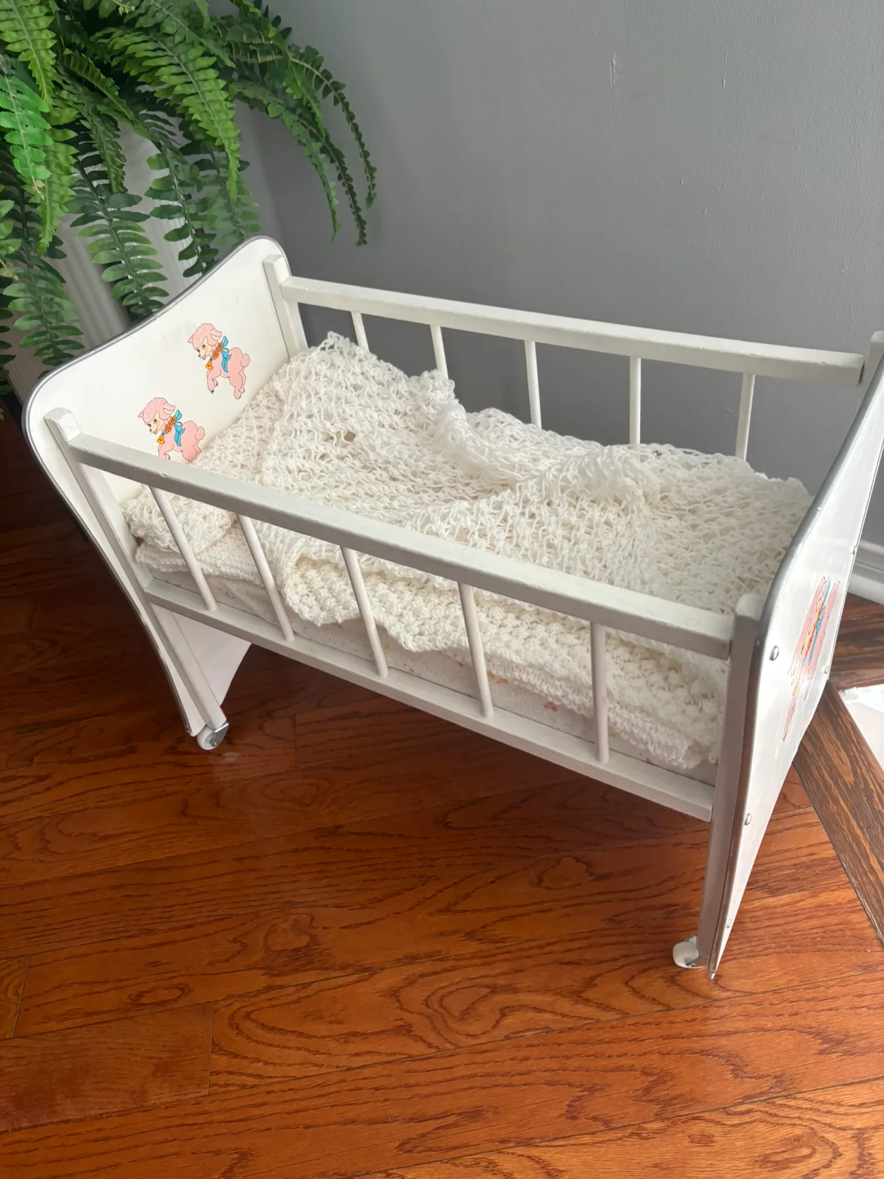 Doll Crib image indicator(3)