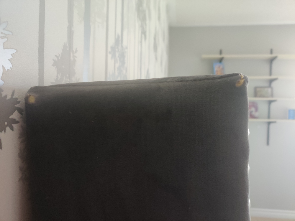 Queen Size bed and mattress - photo 3