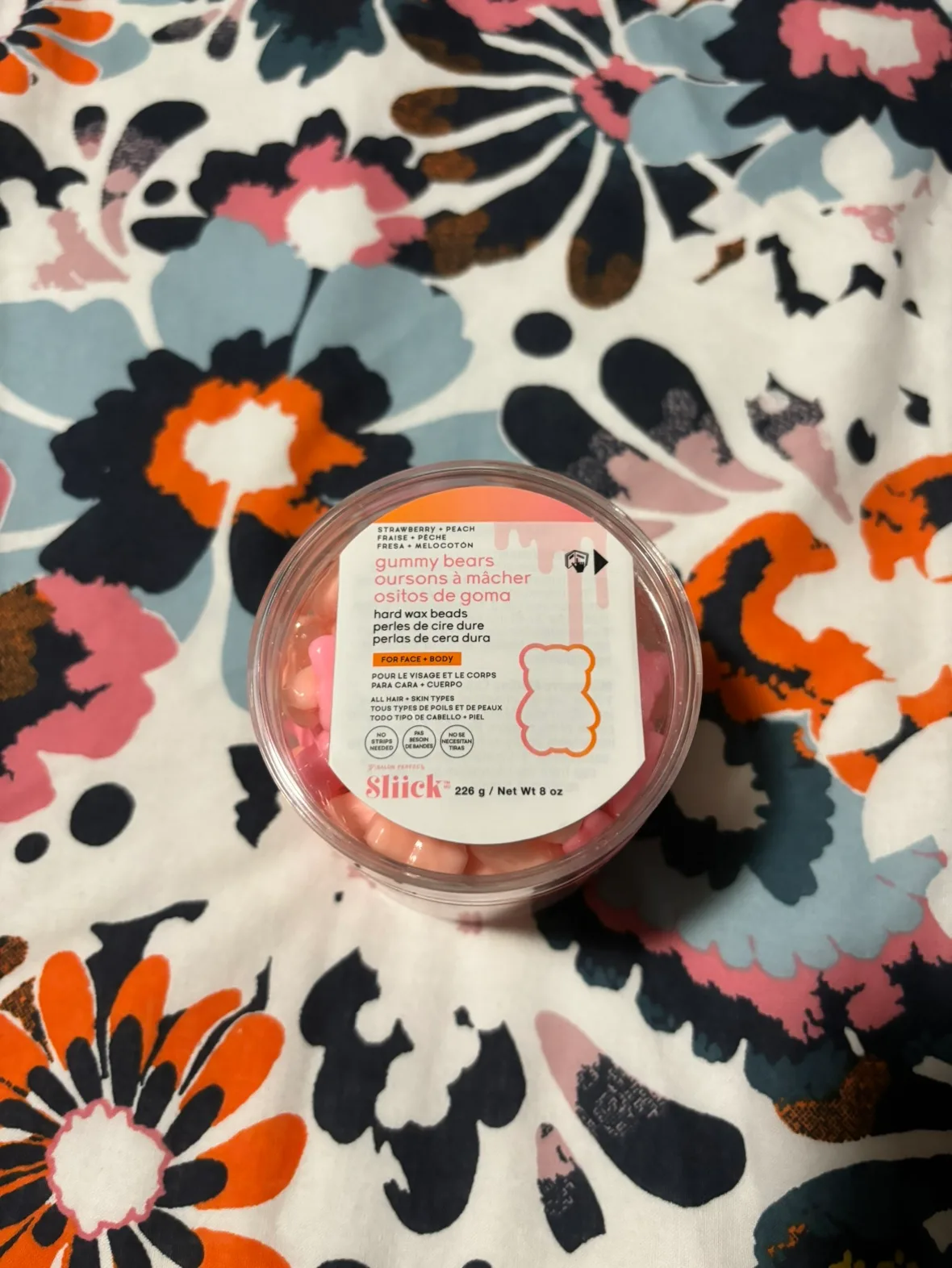 Slick Gummy Bears Hard Wax Beads image indicator(2)